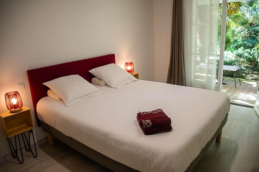 Bed and Breakfast Au Detour Des Vignes Ordonnac Экстерьер фото